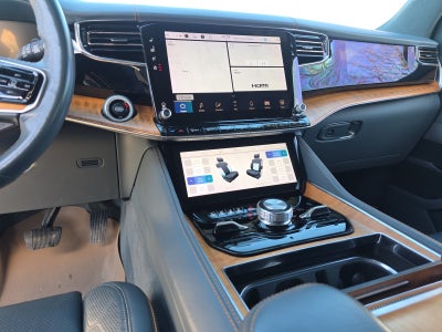 2022 Jeep Grand Wagoneer Series III