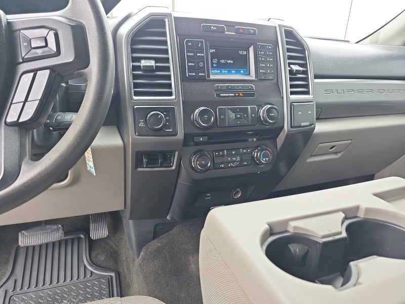 2018 Ford Super Duty F-350 SRW XL