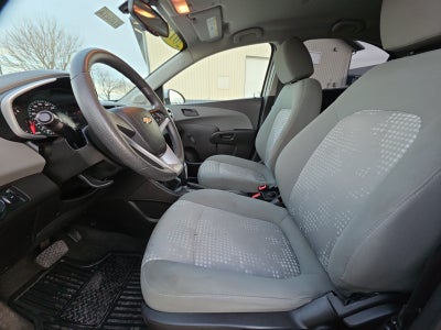 2018 Chevrolet Sonic LS