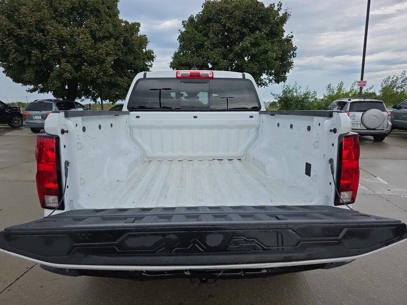 2024 Chevrolet Colorado WT