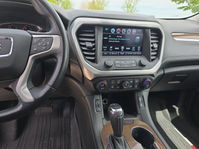 2017 GMC Acadia SLE
