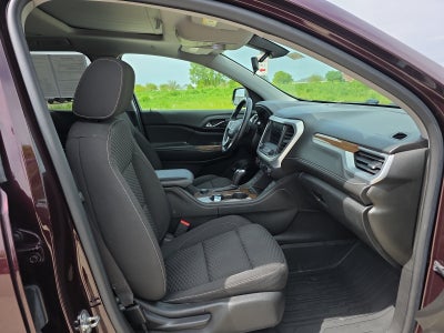 2017 GMC Acadia SLE