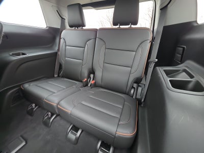 2022 GMC Acadia AT4