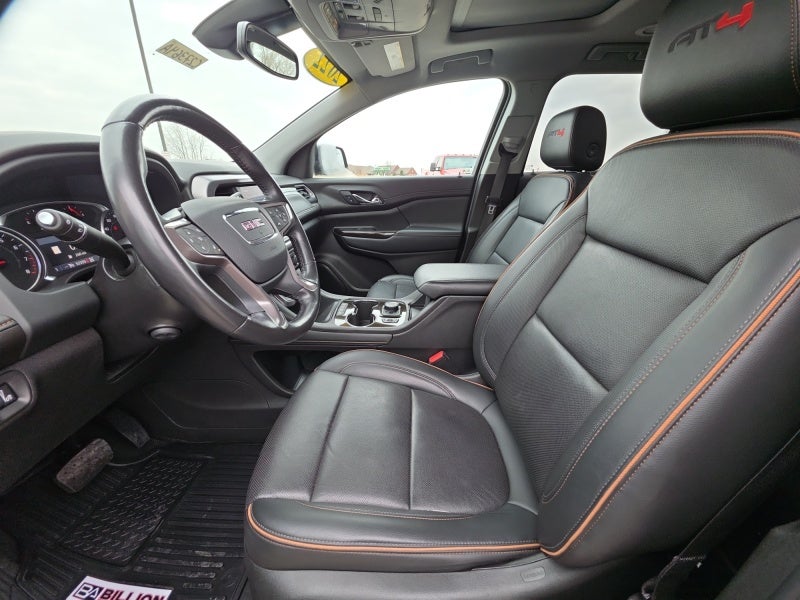 2022 GMC Acadia AT4
