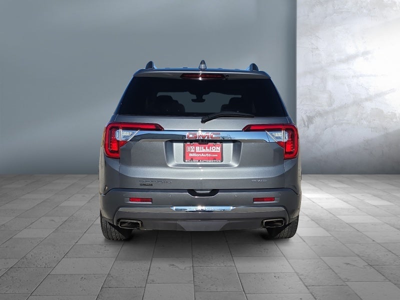 2022 GMC Acadia Denali