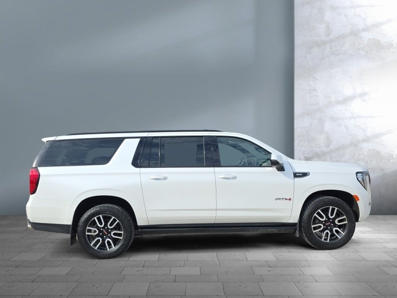 2023 GMC Yukon XL AT4