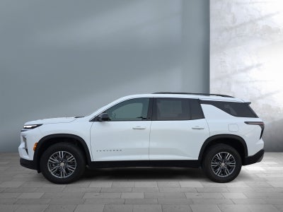 2024 Chevrolet Traverse LT