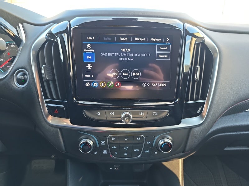 2022 Chevrolet Traverse RS