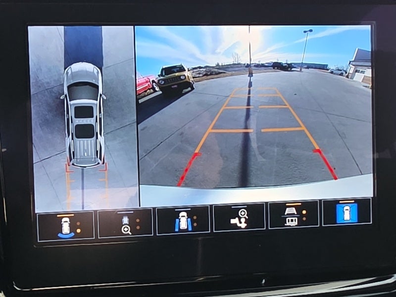 2022 Chevrolet Traverse RS