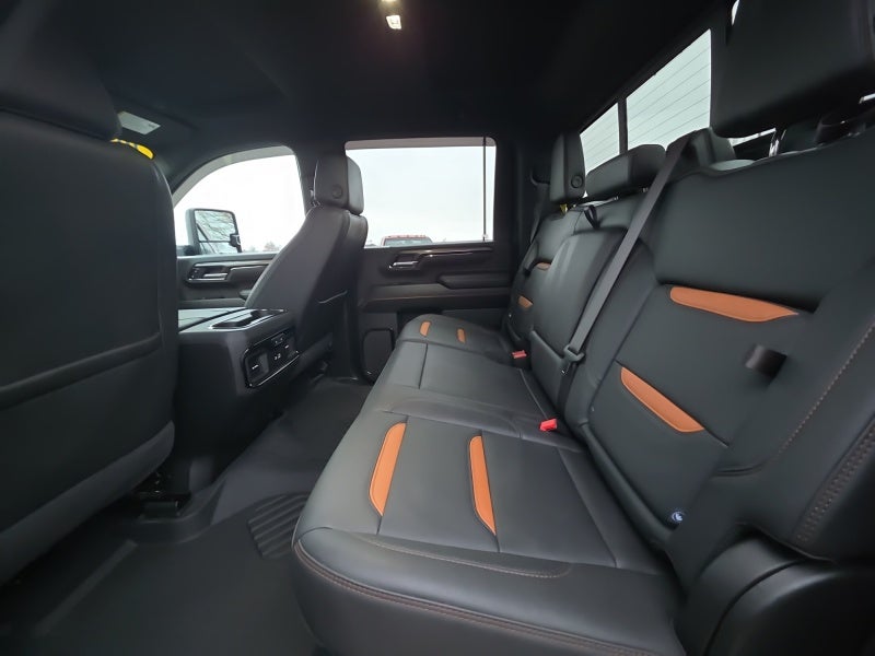 2025 GMC Sierra 3500 HD AT4