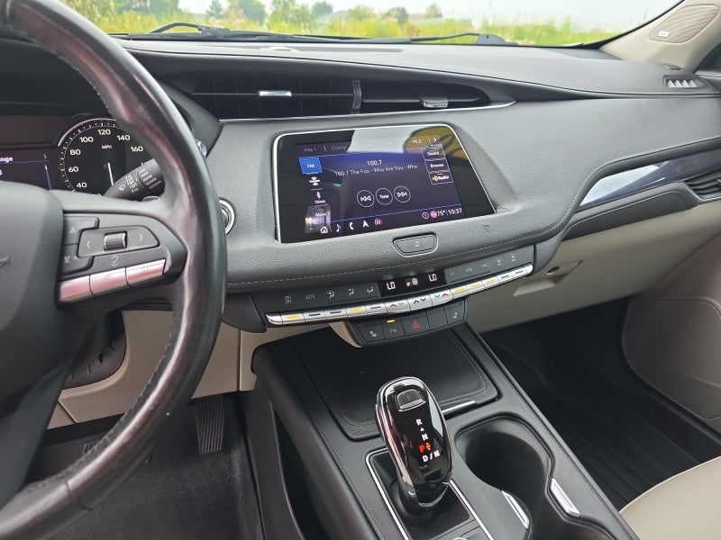 2020 Cadillac XT4 AWD Luxury