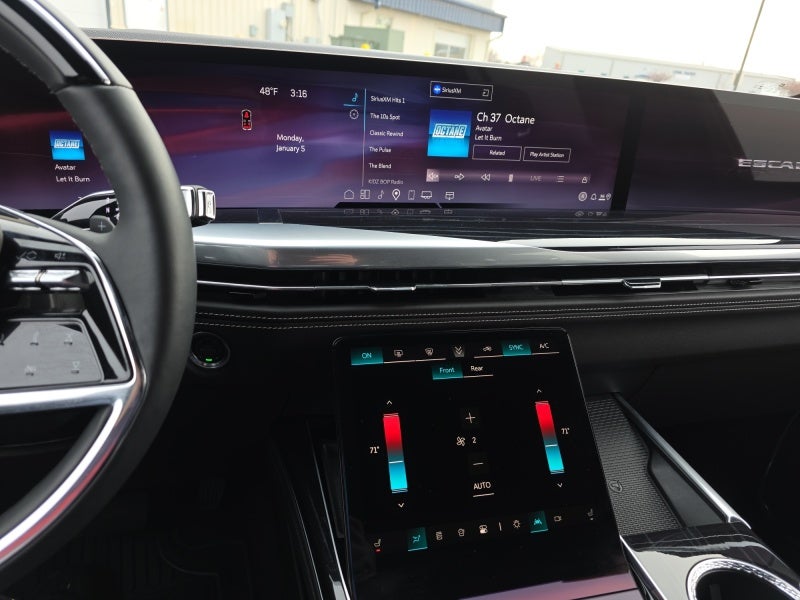 2025 Cadillac Escalade Sport