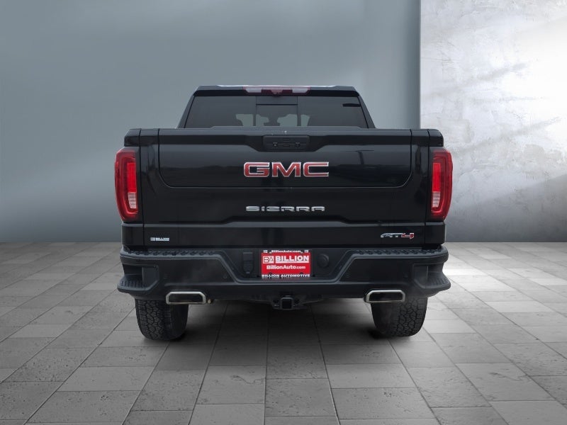 2022 GMC Sierra 1500 Limited AT4