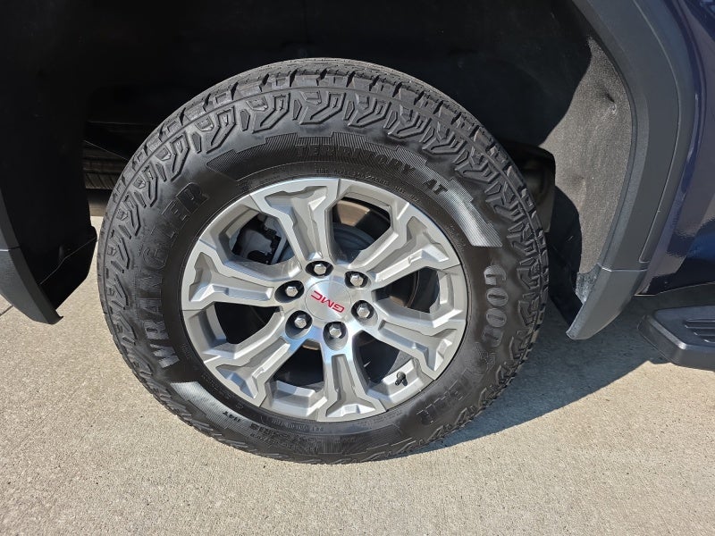 2022 GMC Sierra 1500 SLT