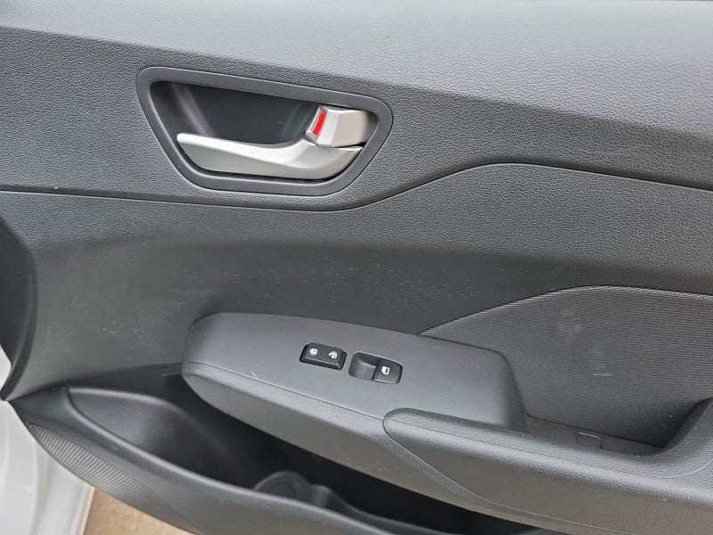 2018 Hyundai ACCENT SE