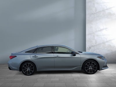 2022 Toyota Avalon Touring