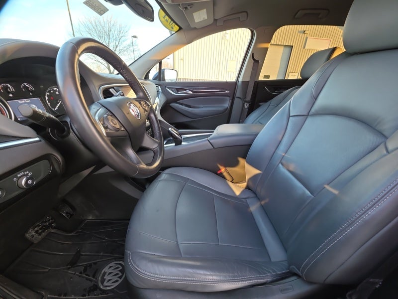 2021 Buick Enclave Essence