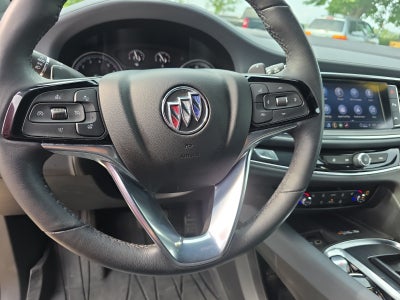 2022 Buick Enclave Essence