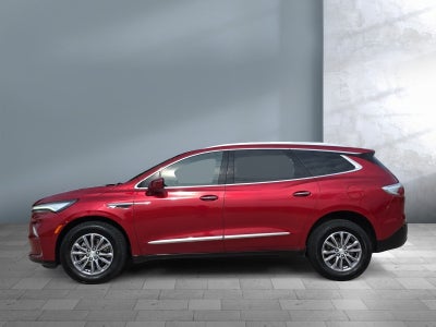 2022 Buick Enclave Essence