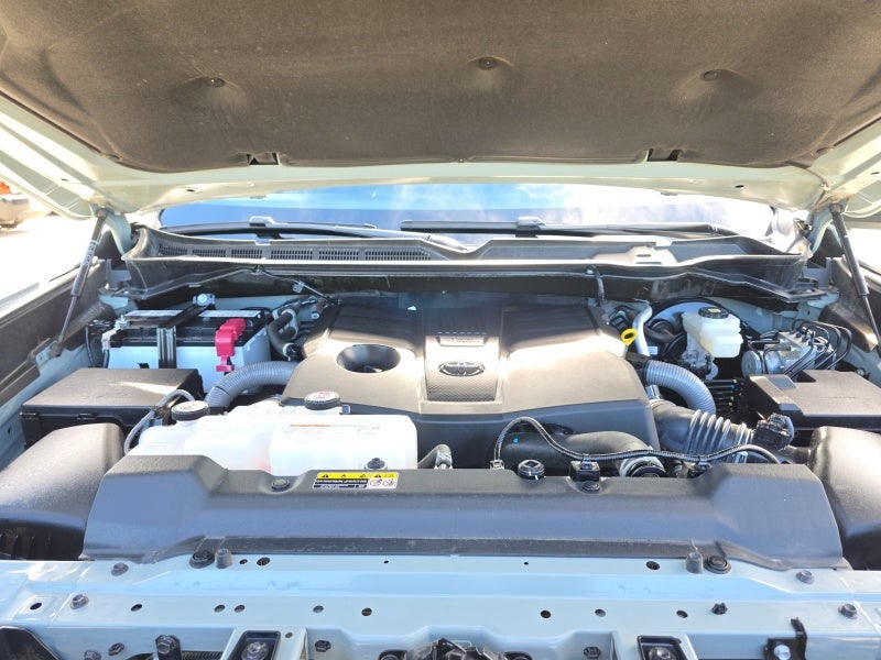 2024 Toyota Tundra 4WD SR5