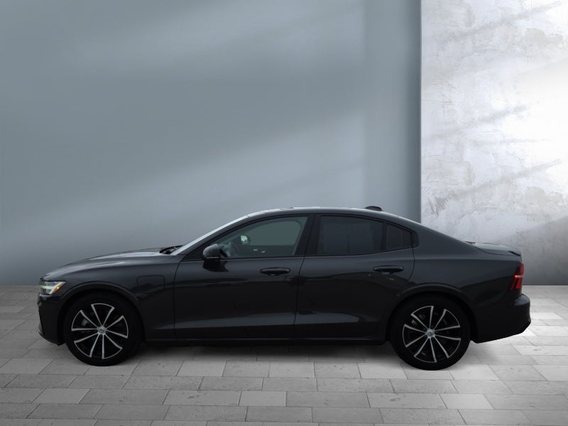 2024 Volvo S60 Recharge Plug-In Hybr Core Dark Theme