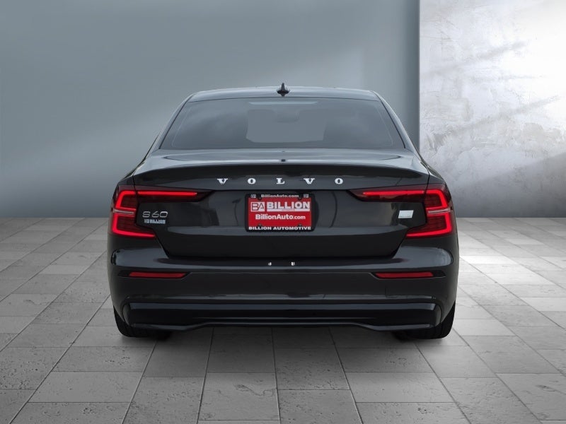 2024 Volvo S60 Recharge Plug-In Hybr Core Dark Theme