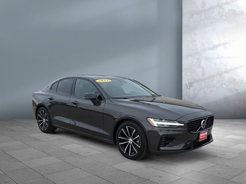 2024 Volvo S60 Recharge Plug-In Hybr Core Dark Theme