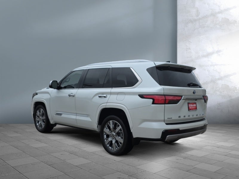 2024 Toyota Sequoia SR5