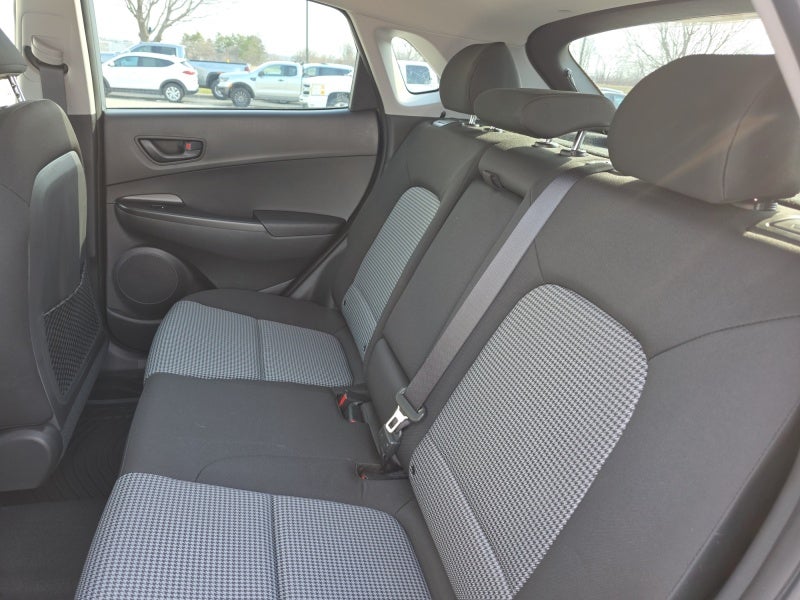 2021 Hyundai KONA SE