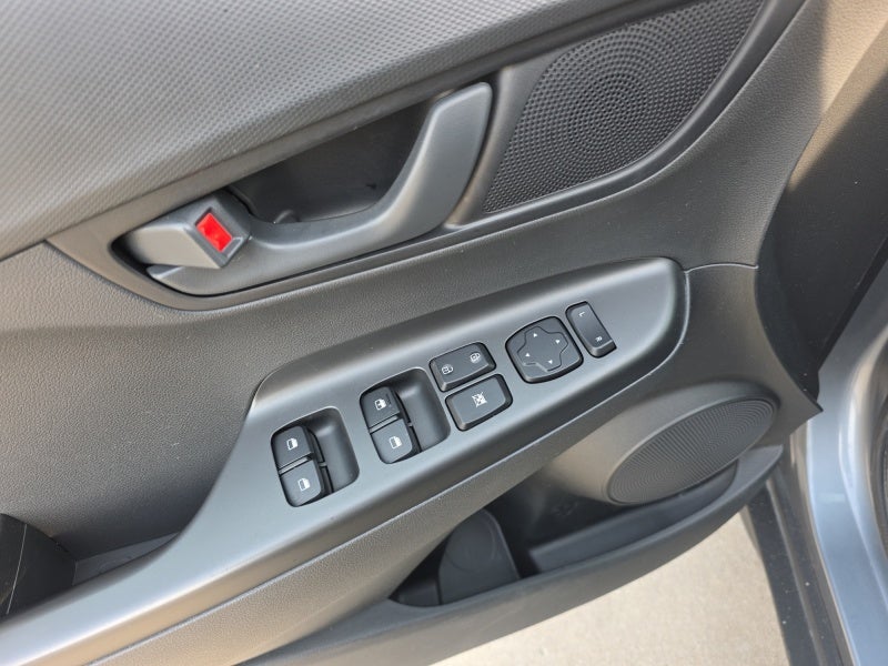 2021 Hyundai KONA SE