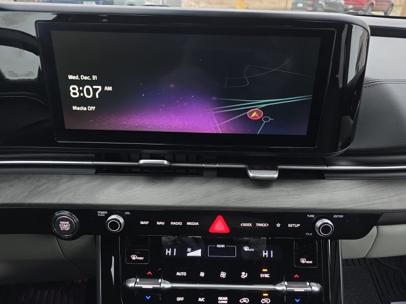 2024 Kia Carnival EX