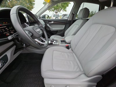 2022 Audi Q5 S line Premium Plus