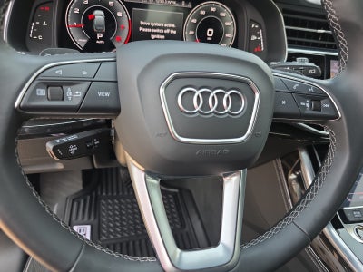 2025 Audi Q7 Premium Plus
