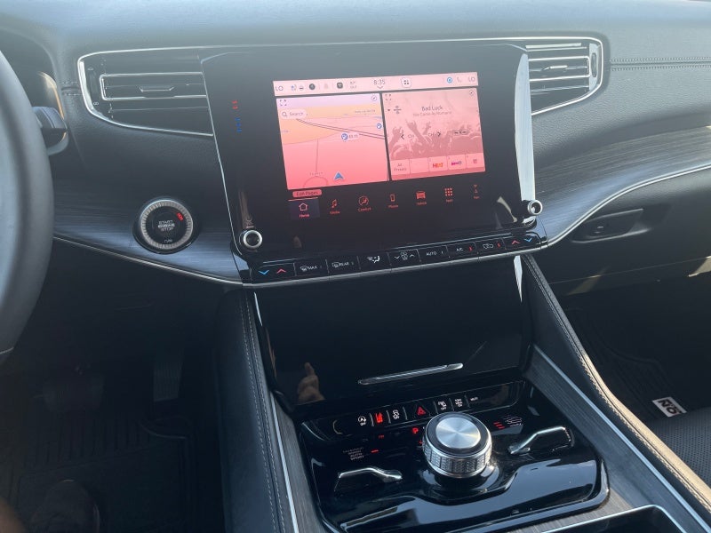 2024 Jeep Wagoneer L Series III