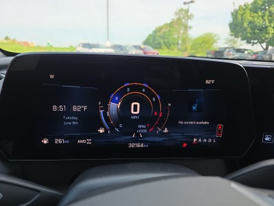 2025 Chevrolet Traverse AWD LT