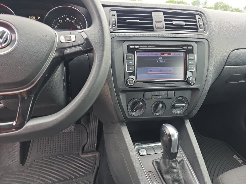 2015 Volkswagen Jetta 2.0L S