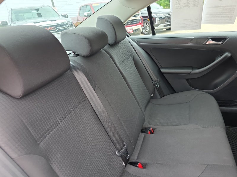 2015 Volkswagen Jetta 2.0L S