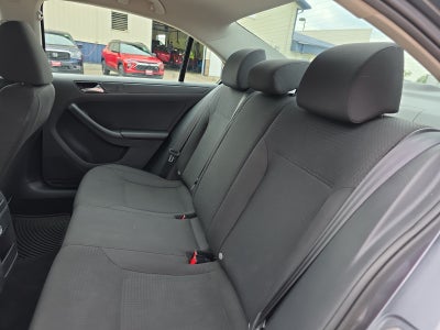 2015 Volkswagen Jetta 2.0L S