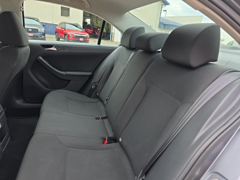 2015 Volkswagen Jetta 2.0L S