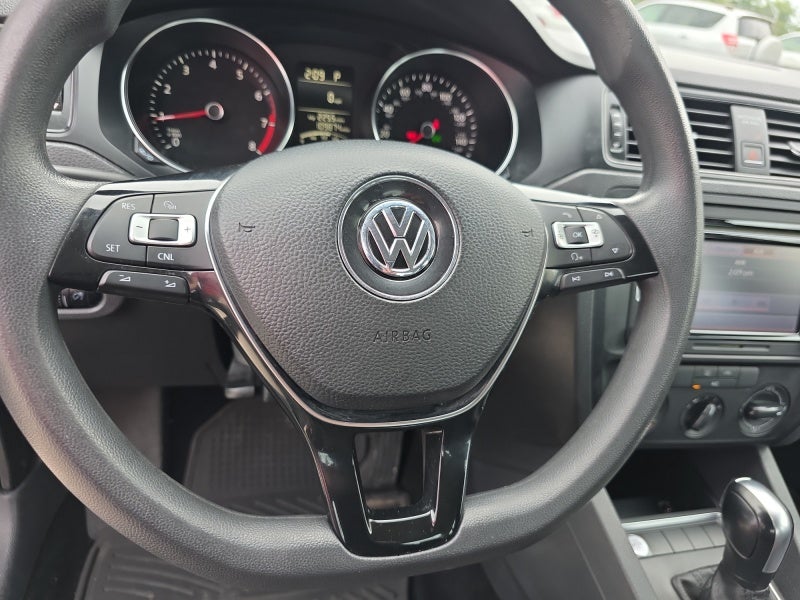 2015 Volkswagen Jetta 2.0L S