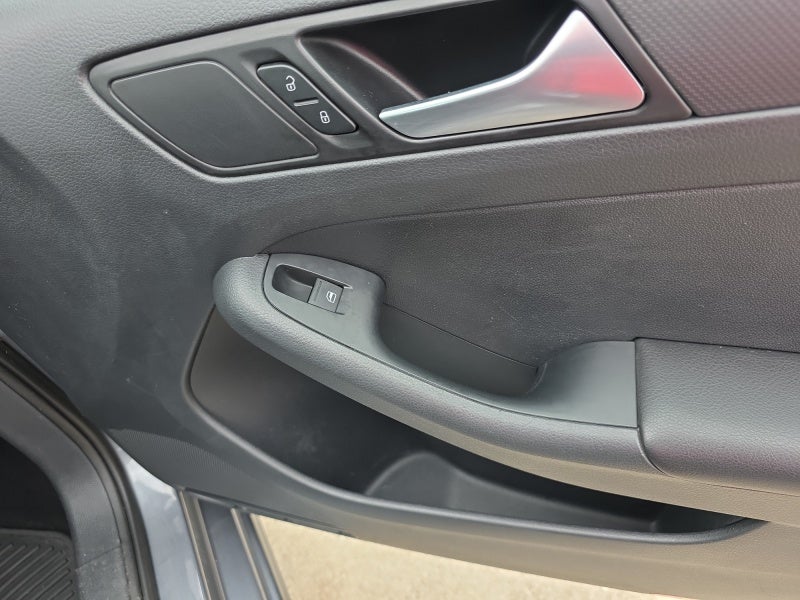 2015 Volkswagen Jetta 2.0L S