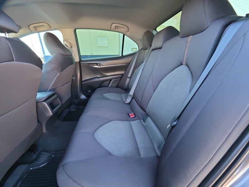 2020 Toyota Camry Hybrid LE