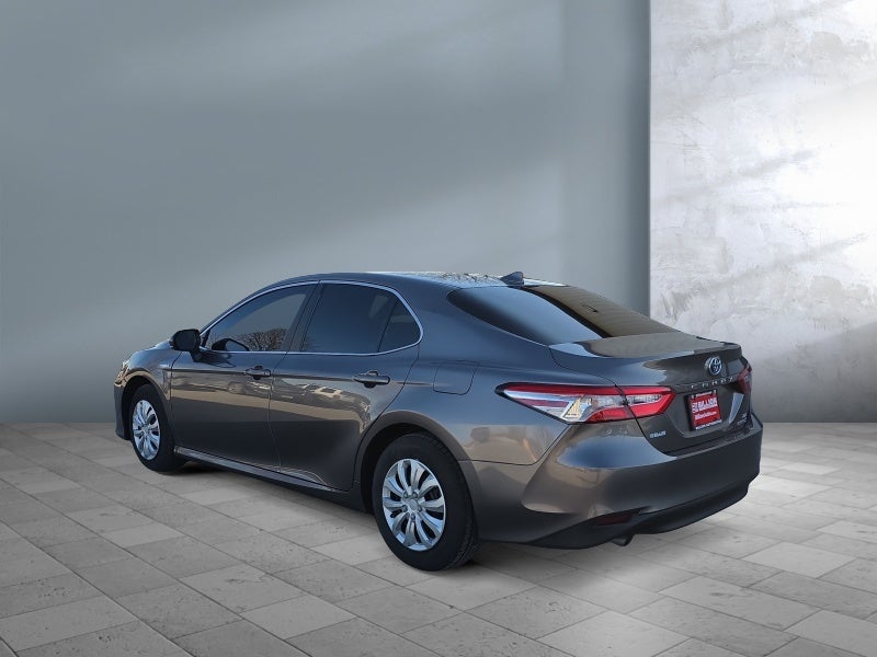 2020 Toyota Camry Hybrid LE