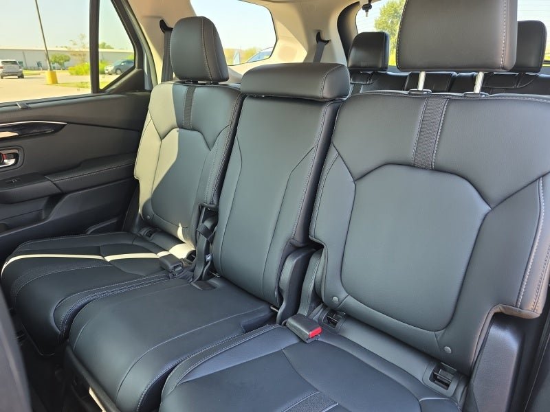 2024 Honda Pilot Touring