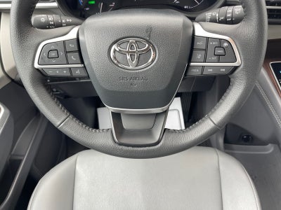 2024 Toyota Sienna XLE