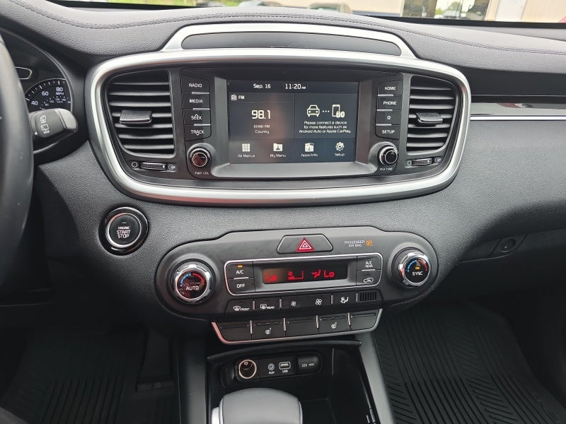 2020 Kia Sorento S V6