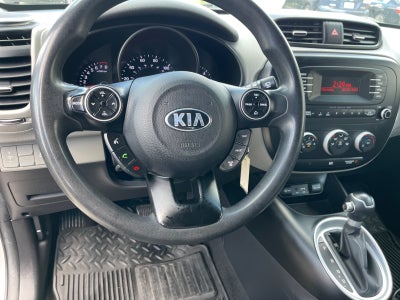 2015 Kia Soul Base