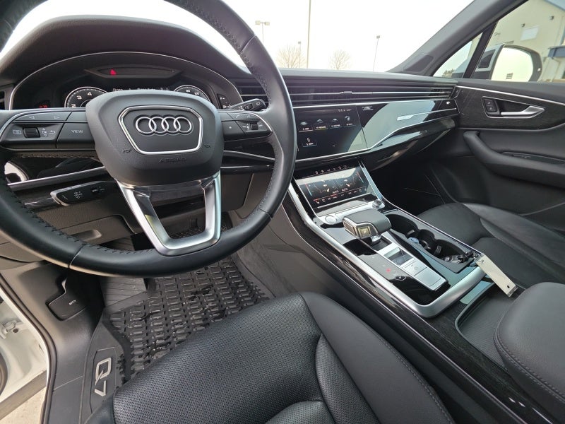 2020 Audi Q7 Prestige