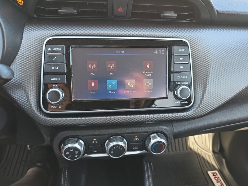 2018 Nissan Kicks S
