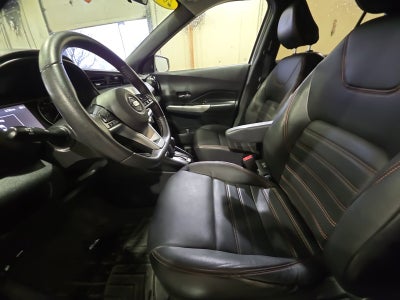 2019 Nissan Kicks SR